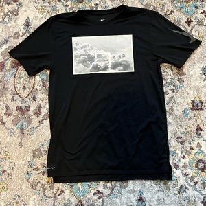 Nike T-Shirt size L